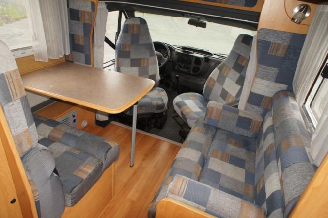 Camping car Profilé Challenger 309