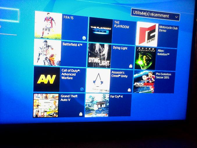 PS4 + 2jeux Cd +7 jeux psn + casque sony sans fil