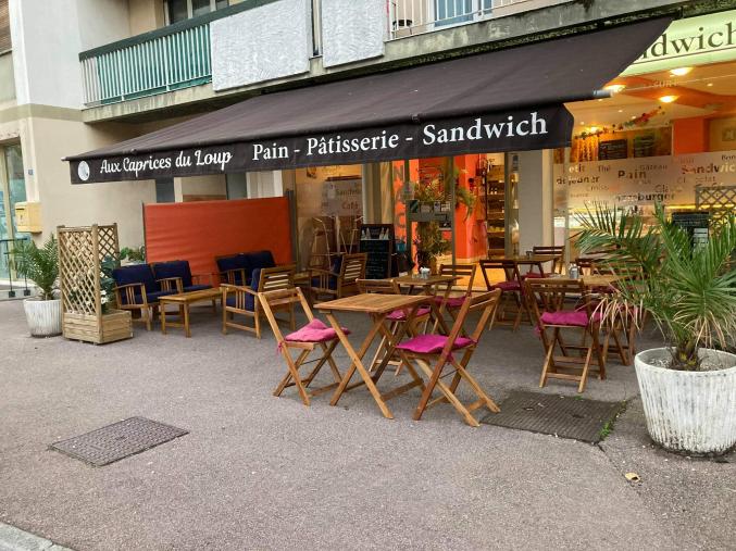 Patisserie , snack , depot de pain , salon de thé