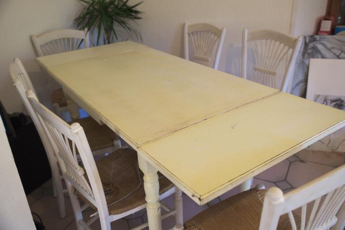 Table s.a.m. avec rallonges + 6 chaises