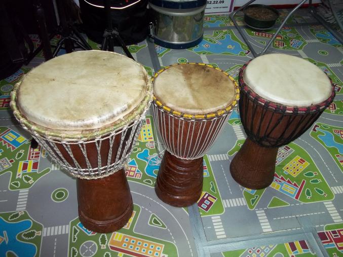 Réparation peaux djembé