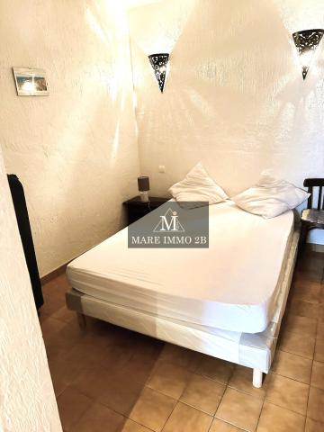 Appartement de type T3 dans résidence avec piscine