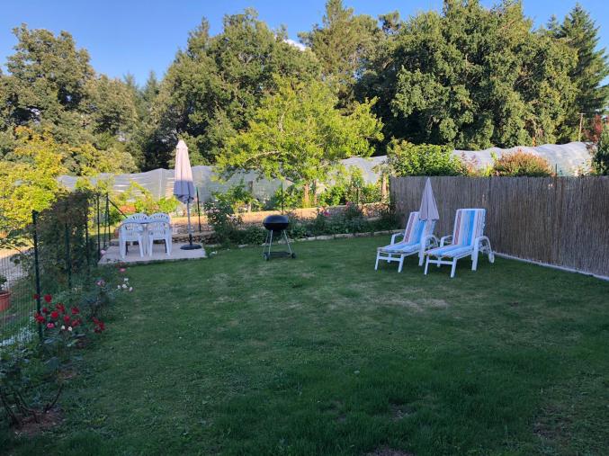 La campagne a côté de Perigueux 