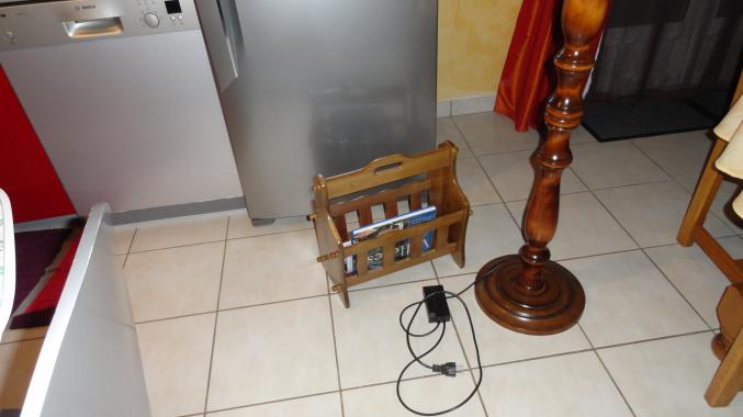 Lampe halogène avec variateur + trie courrier