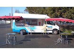 Camion snack aménagé RENAULT Master 100 CV