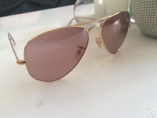 Paire de lunettes de soleil Ray ban neuves 