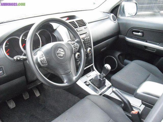 Suzuki Grand Vitara ii 1.9 ddis 130 luxe 5p