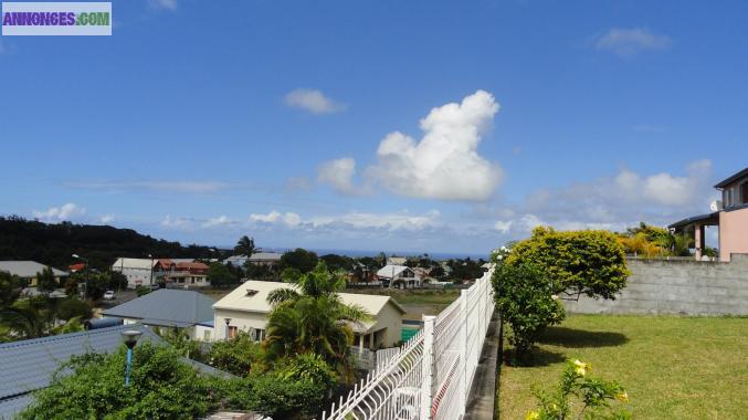 TRES BELLE VILLA F5 DE 138 M² SUR 480 M² DOMINANT