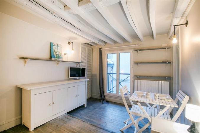 Studio meublé d'environ 19 m² à paris3