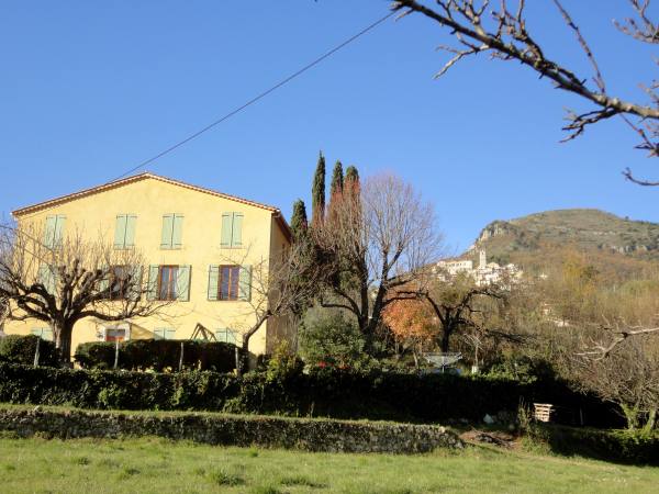 F4 EN VILLA 20 MN DE SOPHIA ANTIPOLIS, CANNES & NICE