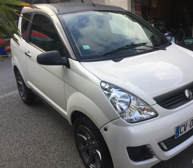 Aixam Crossline - M.E.C 05/2013