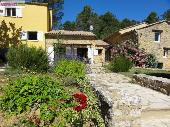 En PROVENCE Maison pour 2 à 10 personnes