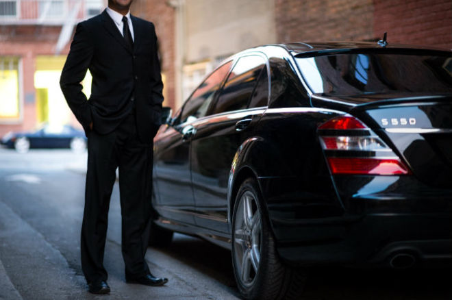 RECHERCHE URGENTE DE CHAUFFEUR PRIVE H/F PERMIS B