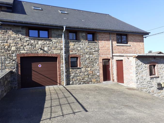 Ardennes Stavelot gîte 14 personnes