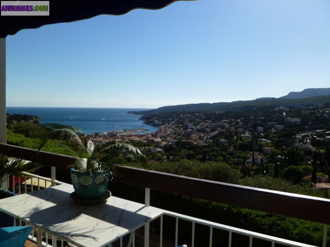 APPARTEMENT CASSIS(13) -3 PIECES +VERANDA - 61 M²