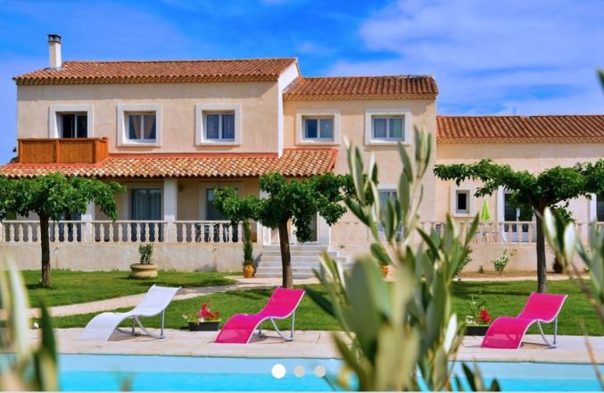 Maison d'hôtes Le Saint Victor a Pernes les Fontaines, Vaucluse