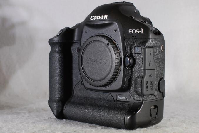 Canon EOS 1D Mark IV