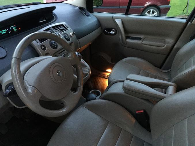 Renault Scenic 1.5 DCI