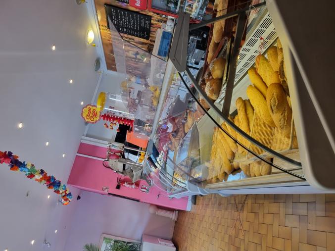 Patisserie , snack , depot de pain , salon de thé