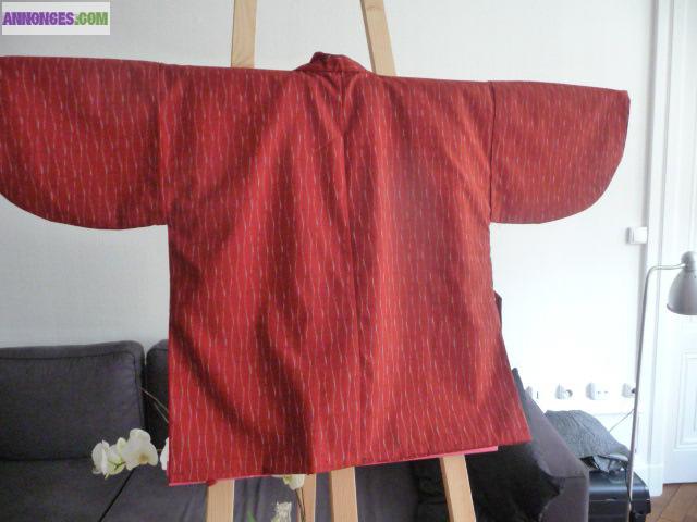 Kimono court,japonnais(véritable) fait main, artisanal,années 50/60