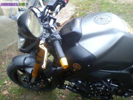 Yamaha FZ8 année 2012