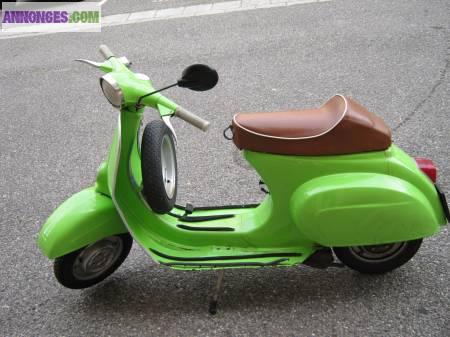 Vespa piaggio de collection des années 60
