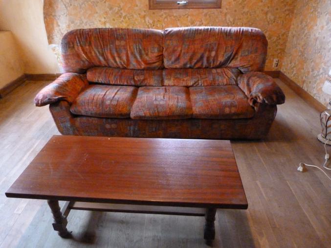 CANAPE + Table Salon + Lampe