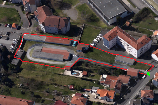 Boxe et garage près de la gare de Tarbes