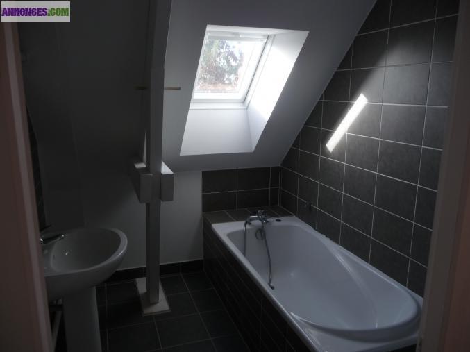 MAISON TYPE 6 DANS QUARTIER CALME