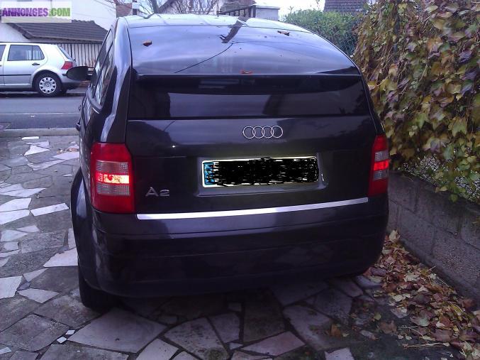 AUDI A2 1.4L i 75 CHEVAUX MODELE PACK