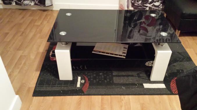 Canapé et table basse