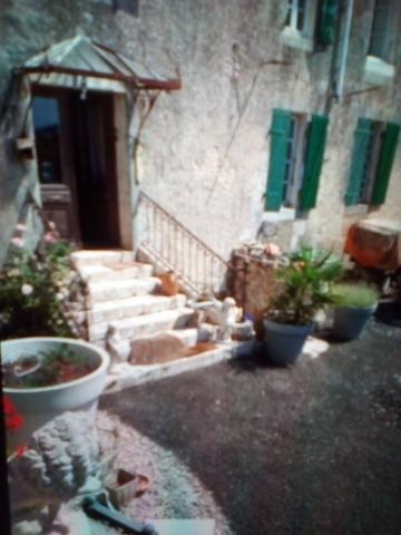 VEND MAISON A BEAUVAIS SUR MATHA