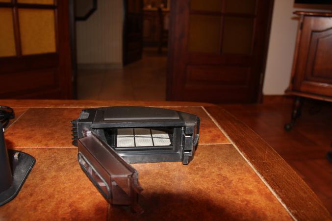 IRobot Roomba e5154 Aspirateur Robot connecté – 220V