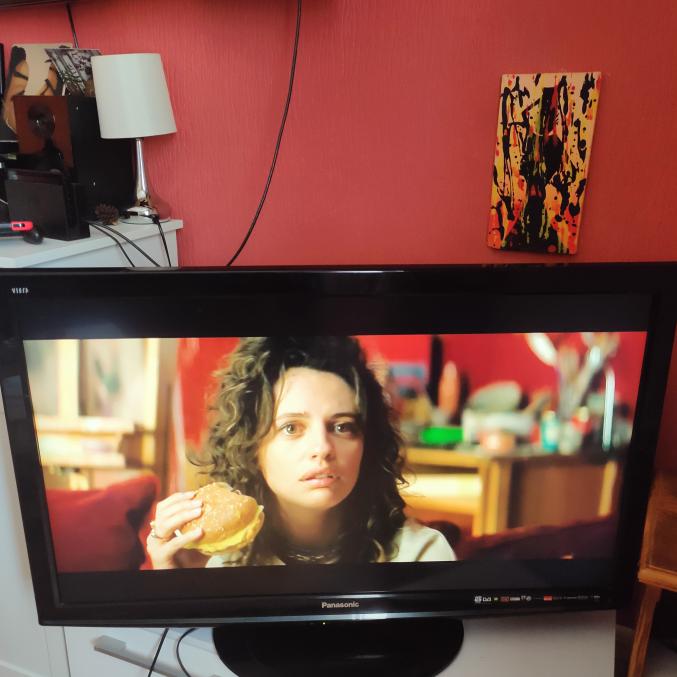 éléviseur Panasonic 46 pouces 119 cm