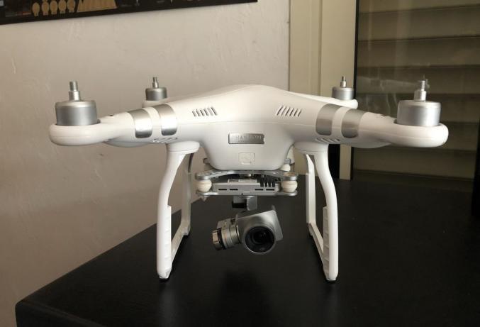 DJI phantom 3 advanced