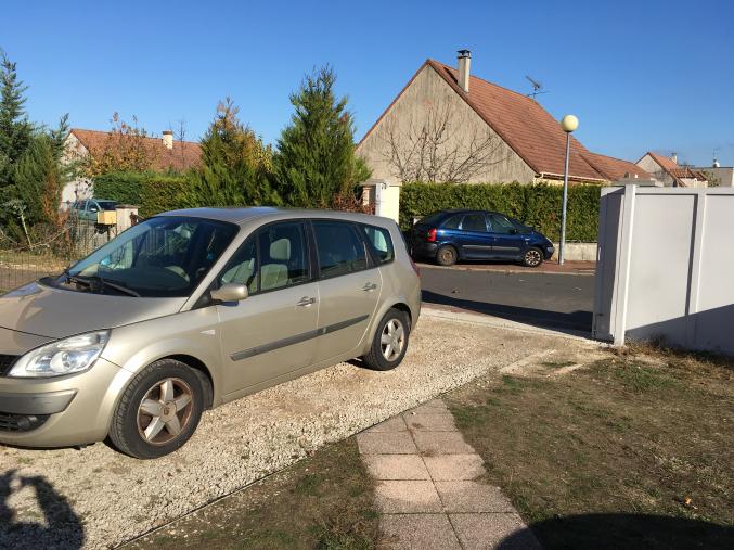 RENAULT GRAND SCENIC II 1.9 dCi 130CV