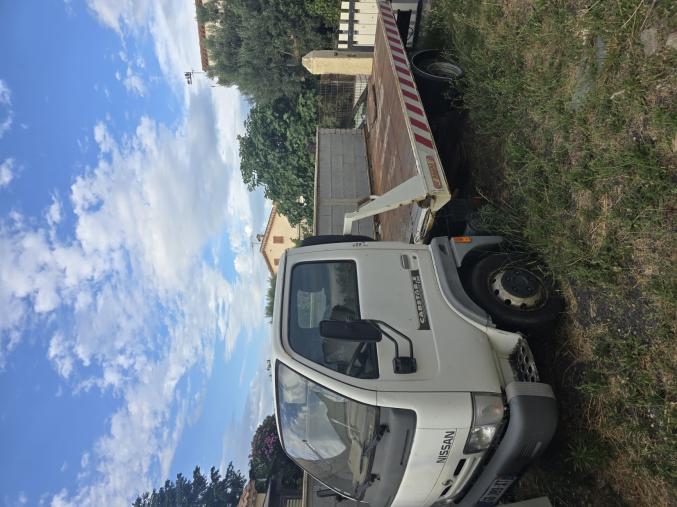 Nissa trade porte voiture