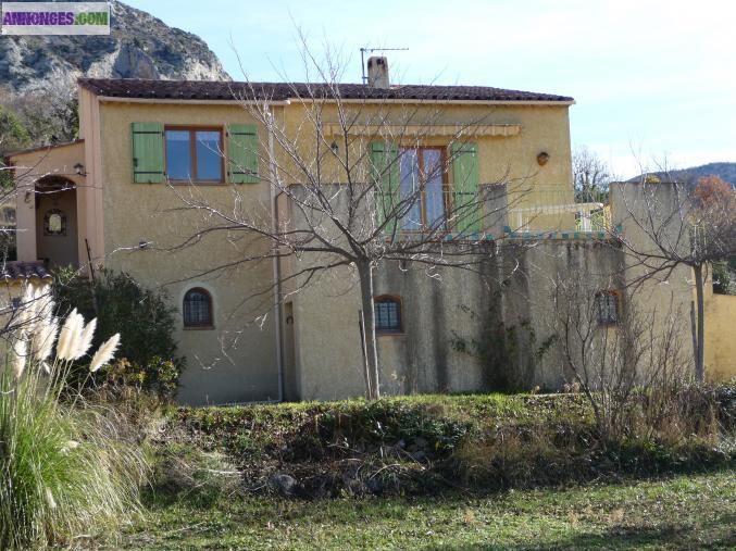 Maison à Moustiers Ste Marie