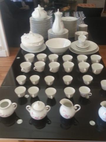 Vente de service en porcelaine du Portugal + service en cristal Service de verres