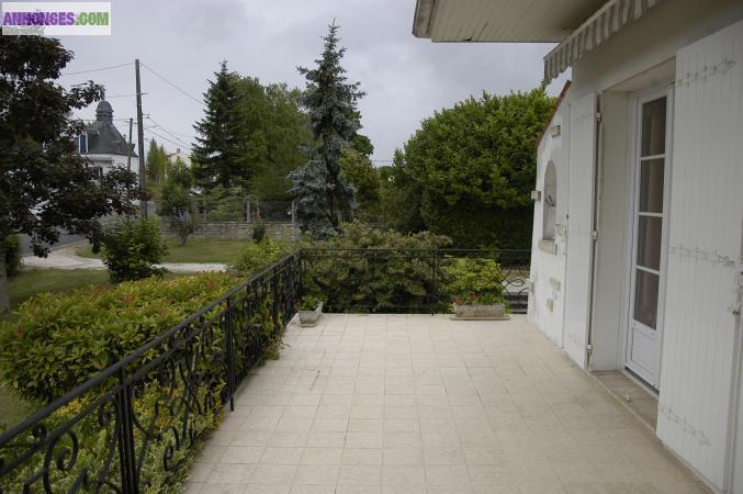 Grande maison location  1000 € mensuel