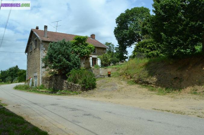 Maison à rénover avec ses dépendances