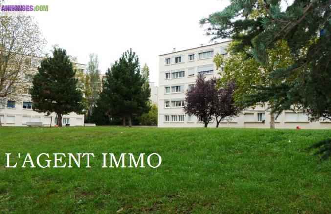 T3 traversant Lyon 5ème Pt du Jour - 114.000€