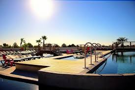 Location mobil-home 2 chambres: clim+ piscine + plage