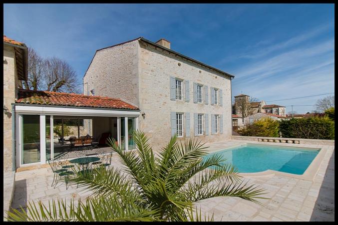 Magnifique maison de maitre avec maison secondaire