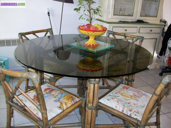 Table + 4 chaises