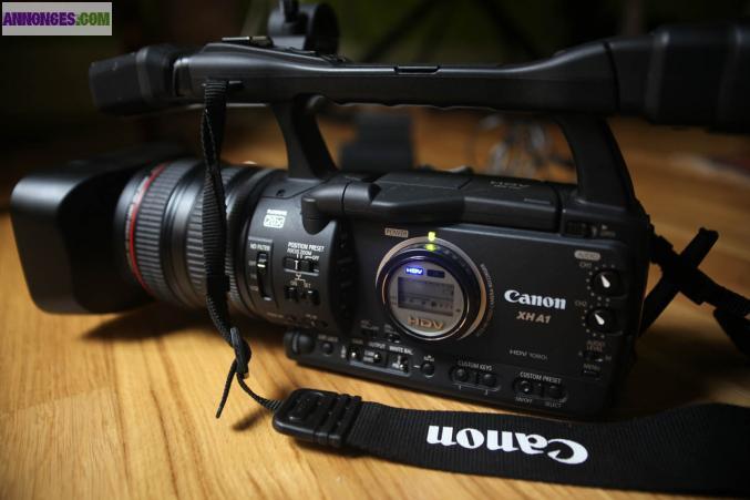 Vends ou échange Caméra HD Canon