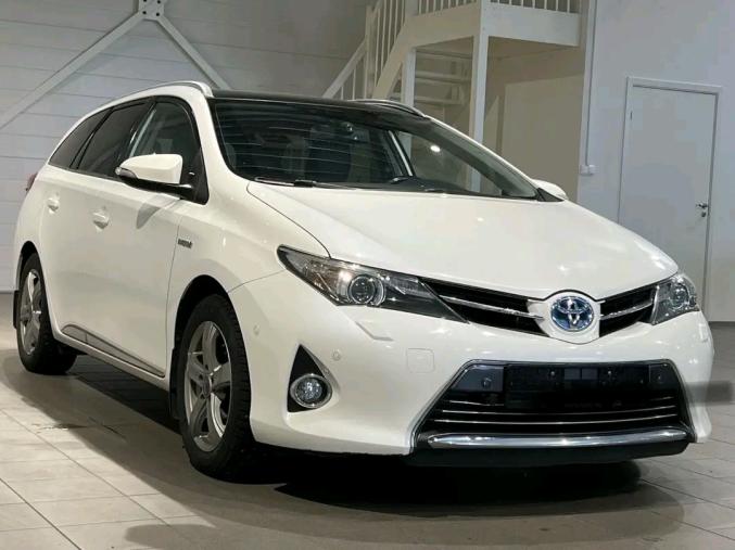 Toyota auris