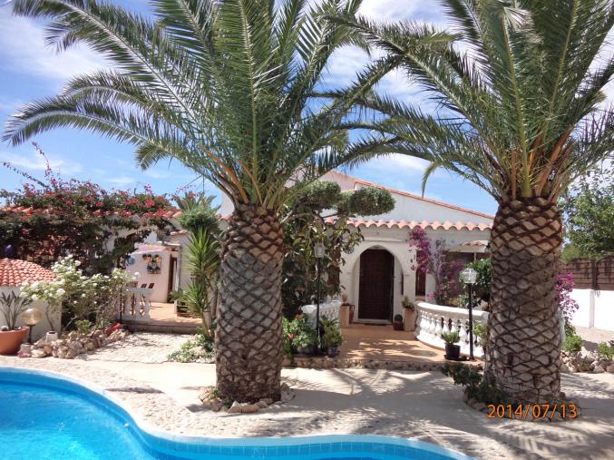 Location villa avec piscine en Espagne