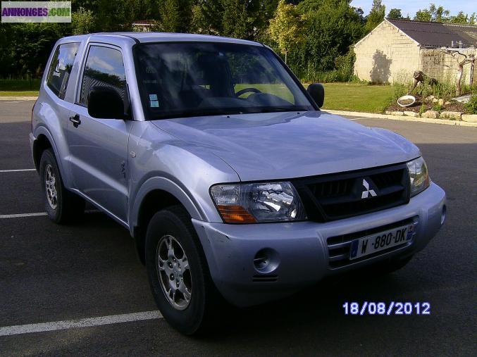 MITSUBISHI PAJERO 3L2 DID COURT AVENTURE 165 CH.