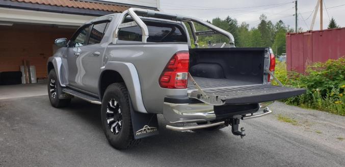 Toyota HiLux D-4D Arctic